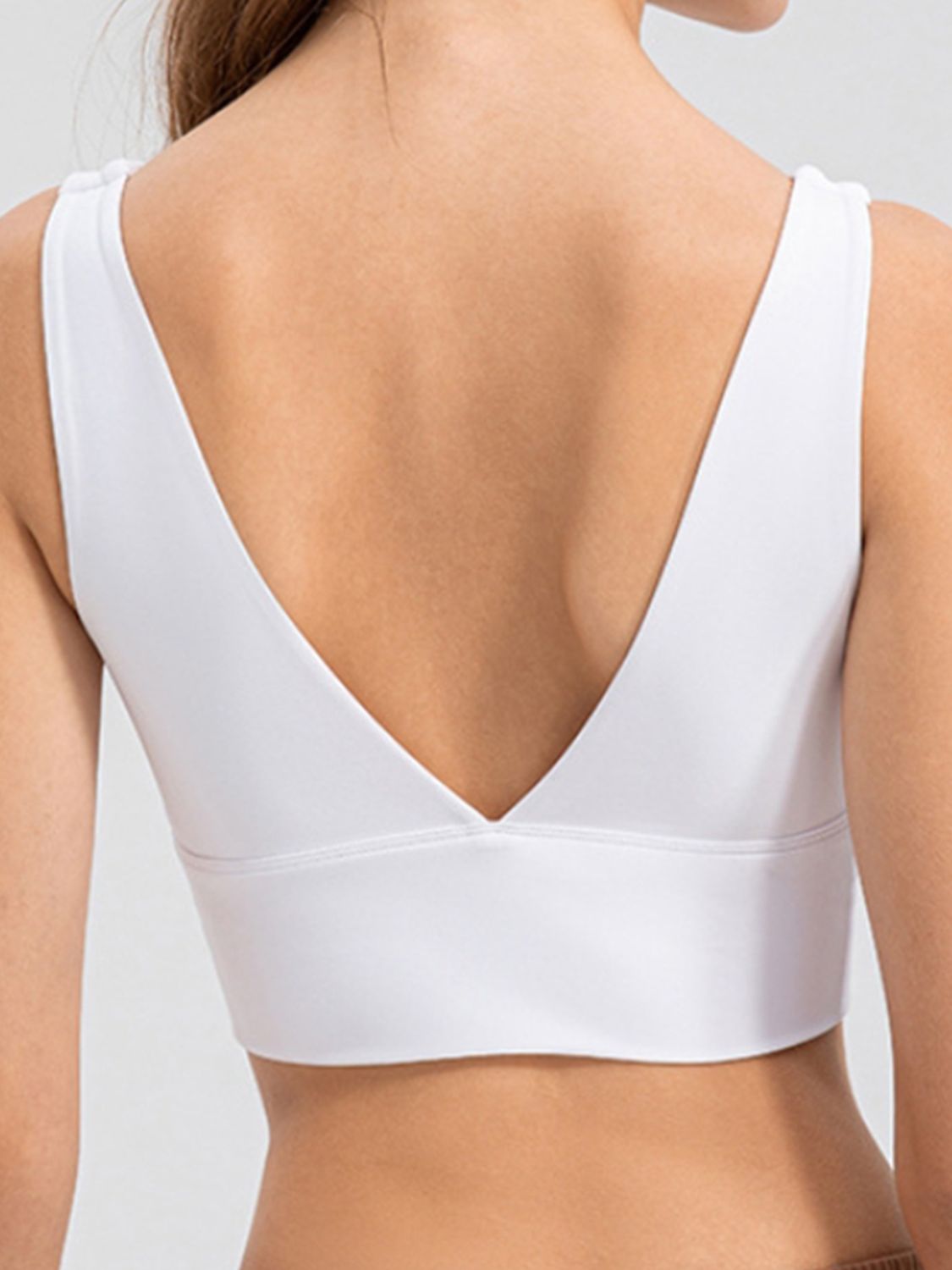 Scoop Neck Wide Strap Active Bra