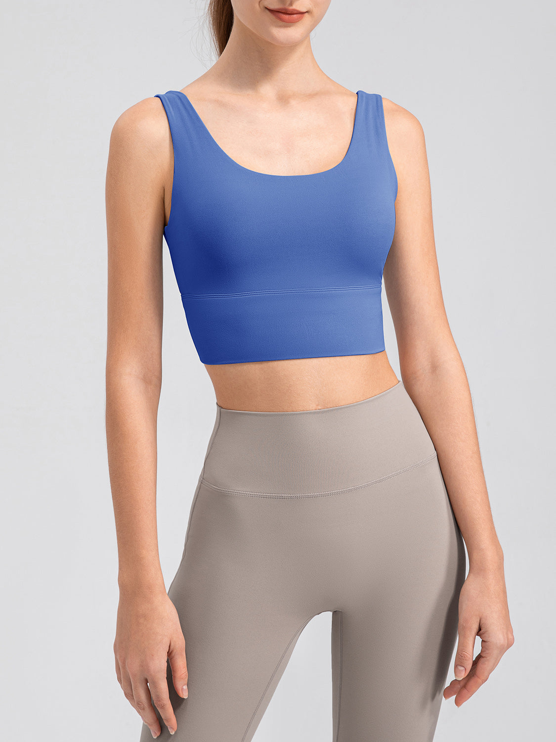 Scoop Neck Wide Strap Active Bra