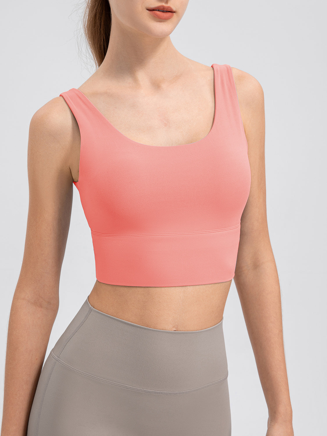 Scoop Neck Wide Strap Active Bra