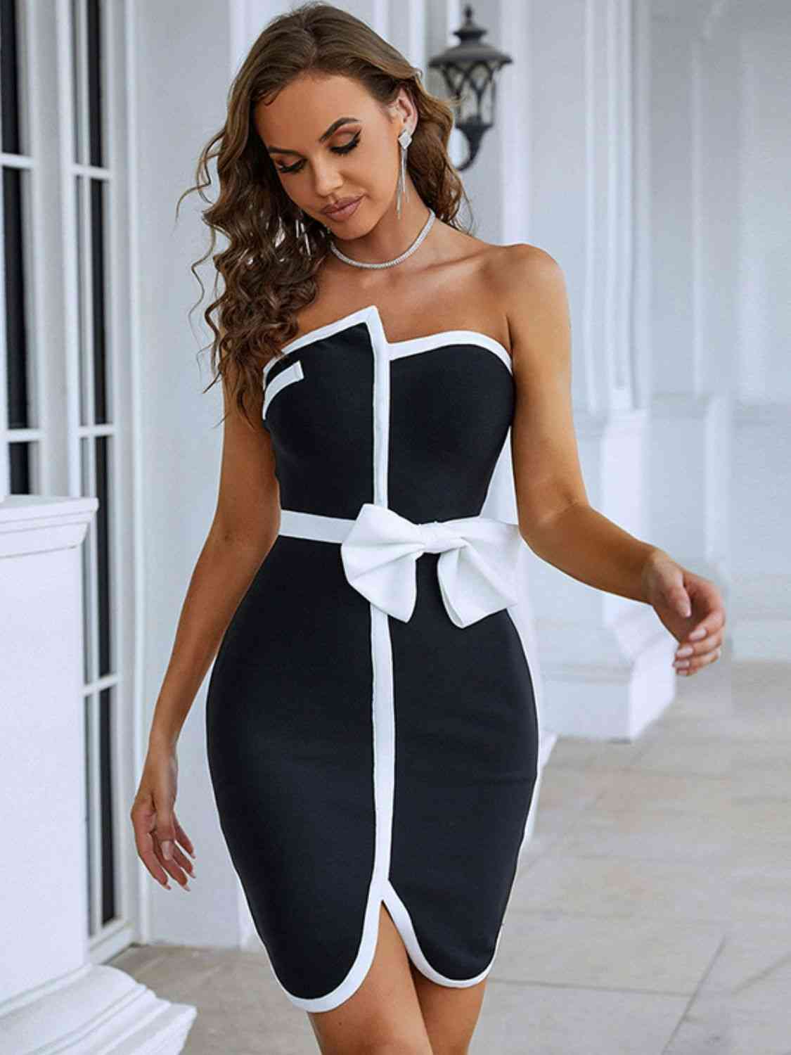 Contrast Strapless Bow Detail Dress